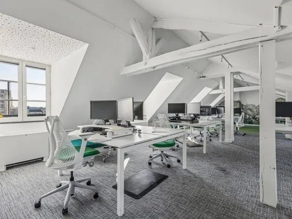 Bureaux 2274 m²