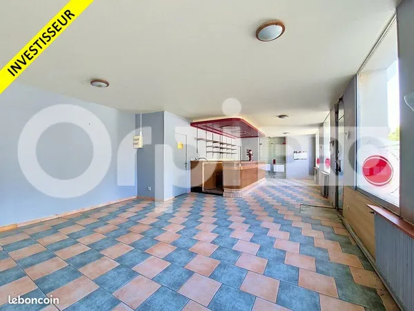 Local commercial 80 m²