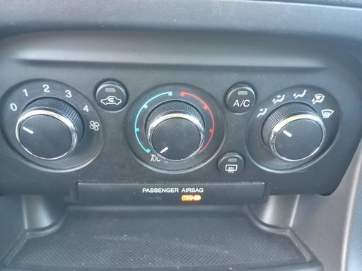 Ford KA+ 1.2 85 - Ultimate – 2018 – 68516 km – Essence – Boîte Manuelle — photo 20