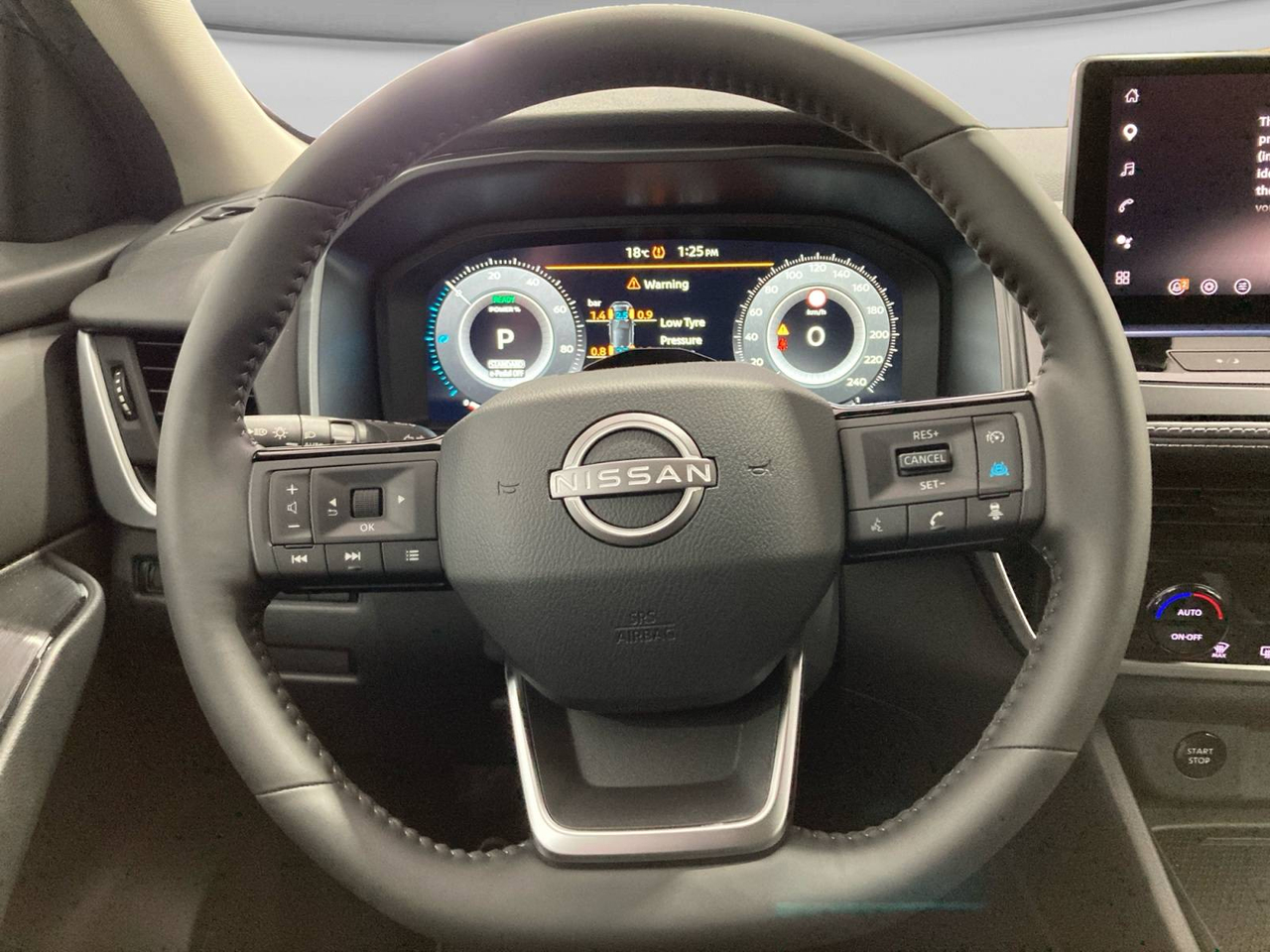 Nissan Qashqai — photo 13
