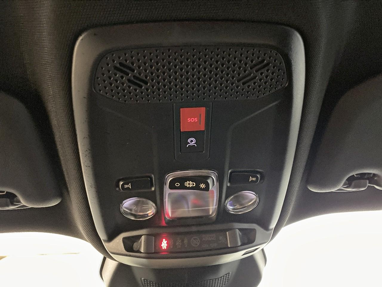 Peugeot 2008 hybrid 145 ch e-dcs6 allure — photo 19