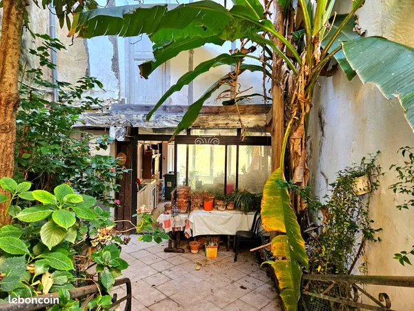 Immeuble 8 pièces 204 m²