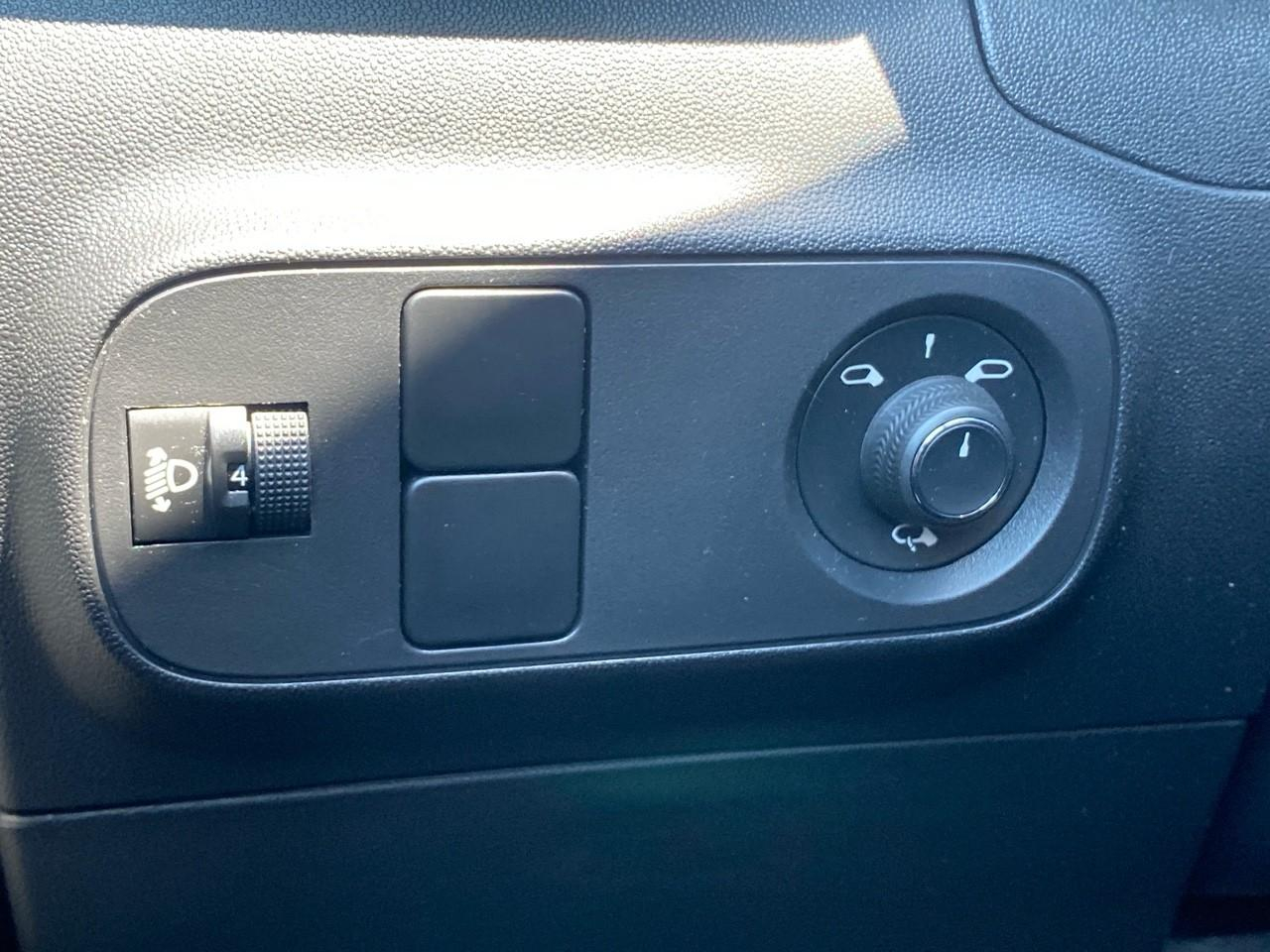 Citroën C3 1.5 bluehdi 100ch s&s feel business e6.d — photo 16