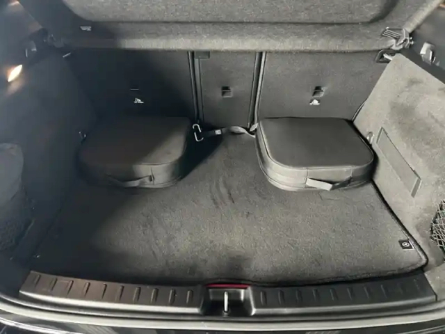 Mercedes Gla 250 e amg line — photo 9