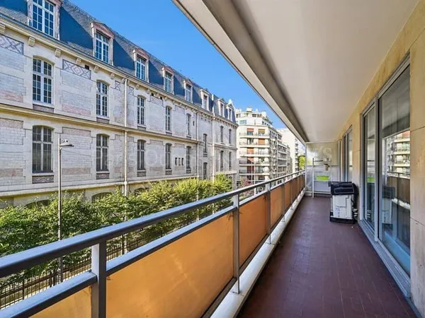 Appartement 4 pièces 101 m²
