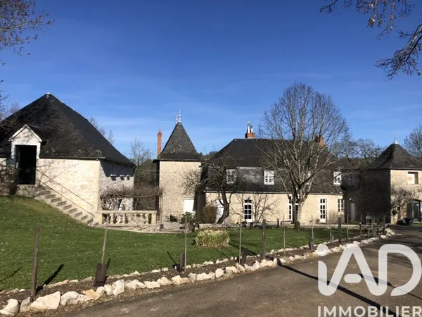 Maison 30 pièces 1000 m²