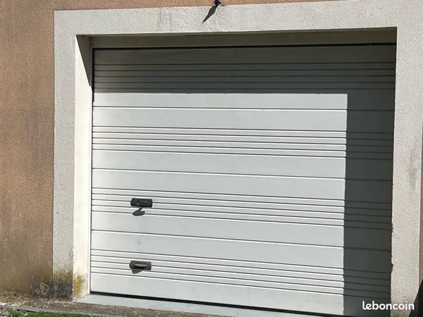Box garage