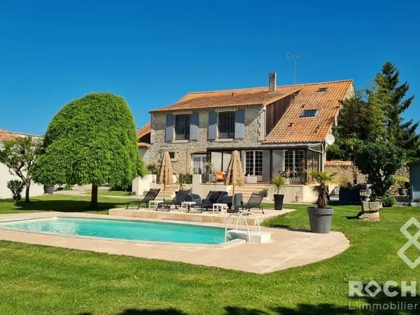 Ensemble Immobilier - La Jarne