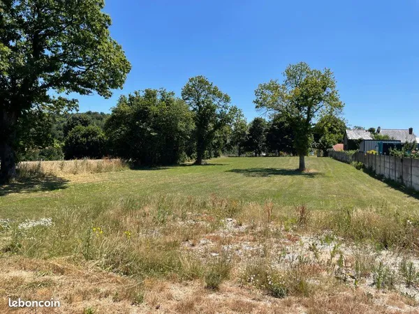 Vends terrain constructible