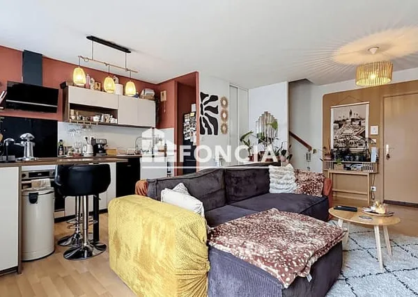 DUPLEX T3 AVEC GRAND BALCON - BORDS DE VIENNE
