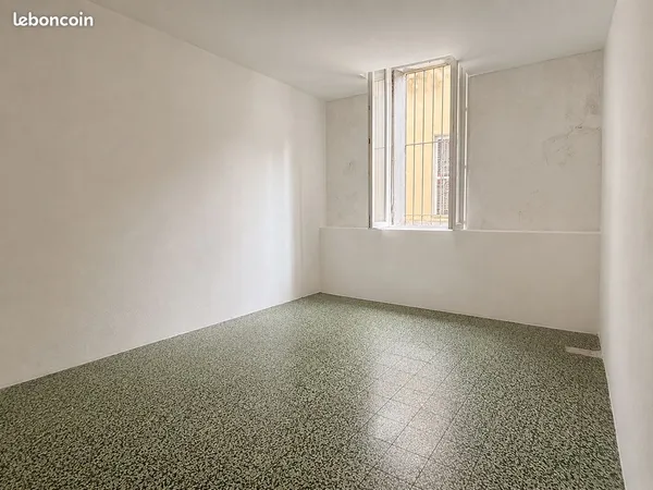 Studio 17 m² brut secteur Canourgue/Chabaneau
