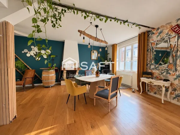 Du charme, une rénovation complète et un potentiel à imaginer... Découvrez votre futur chez-vous à M