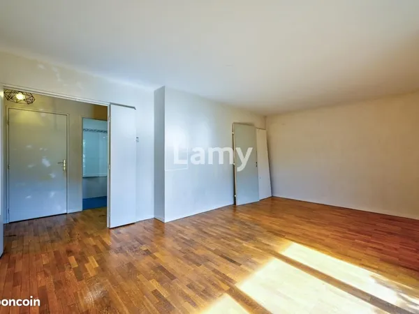 Appartement 2 pièces 52 m²
