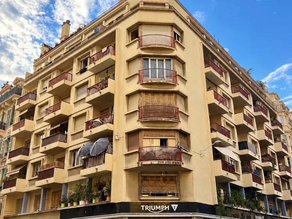 NICE CENTRE Bas Cimiez / Desambrois / Assalit : Appartement