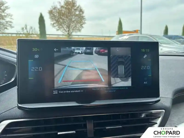 Peugeot 3008 hybrid 225 e-eat8 — photo 16