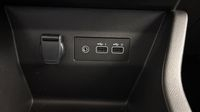 Renault Clio 1.5 dCi 100ch Evolution - 25 — photo 30
