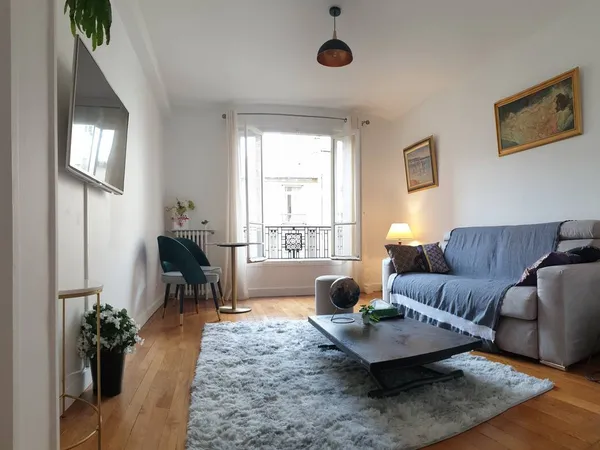 Paris 17e - T2 meublé 51 m² - ascenseur, gardien et cave