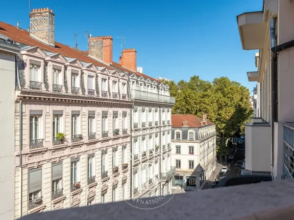 LYON 6 - FOCH - Appartement de 165,63 m² - 2 chambres poss. 3/4 - Balcons - Poss. Garages