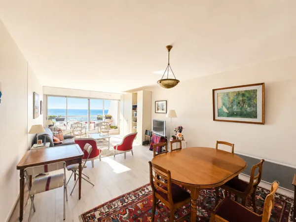 Appartement 2 pièces 66 m²