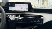 Peugeot 3008 1.2 Hybrid 145ch Allure e-DCS6 — photo 19