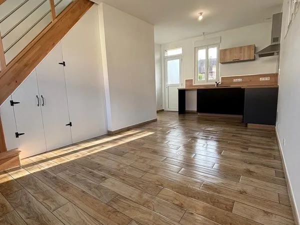Loue très beau logement entièrement refait