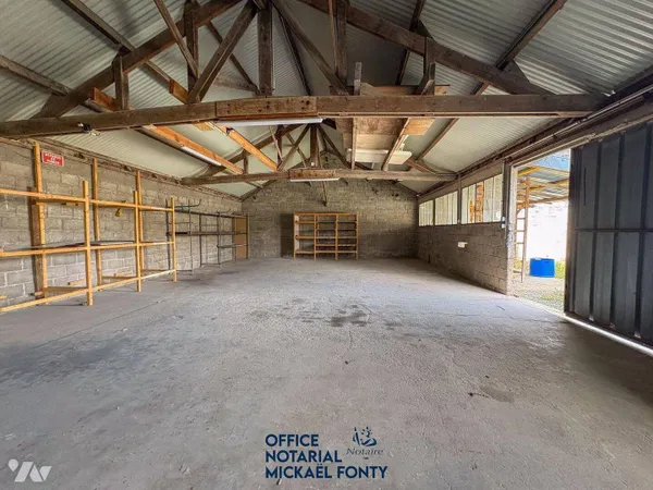 Local commercial 4 pièces 69 m²