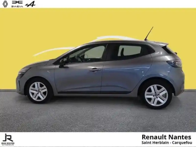 Renault Clio 1.0 tce 90ch evolution — photo 8