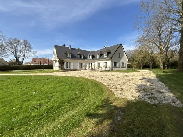 Vends maison de campagne proche Evron