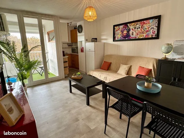 Cap d'agde falaises - t2 avec loggia - climatisé - idéal investissement locatif