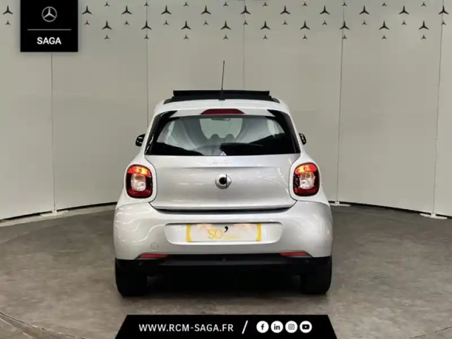 Smart Forfour electric drive / eq passion 82 ch — photo 4