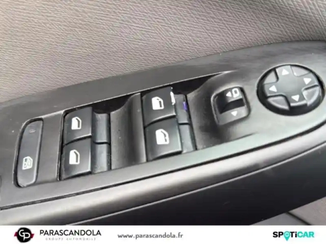 Citroën C4 Picasso c4 spacetourer puretech 130ch s&amp;s live eat8 e6.d 6cv — photo 12
