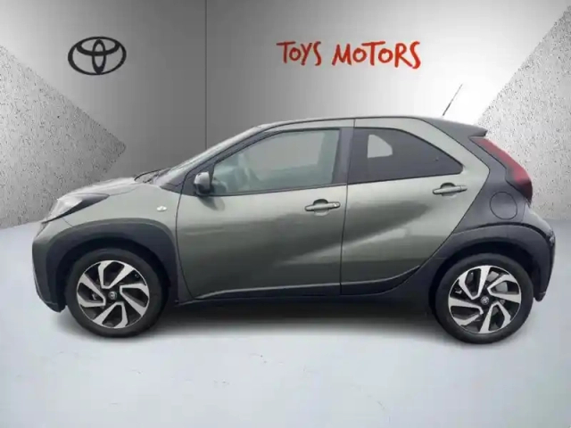 Toyota Aygo 1.0 vvt-i 72 design — photo 2