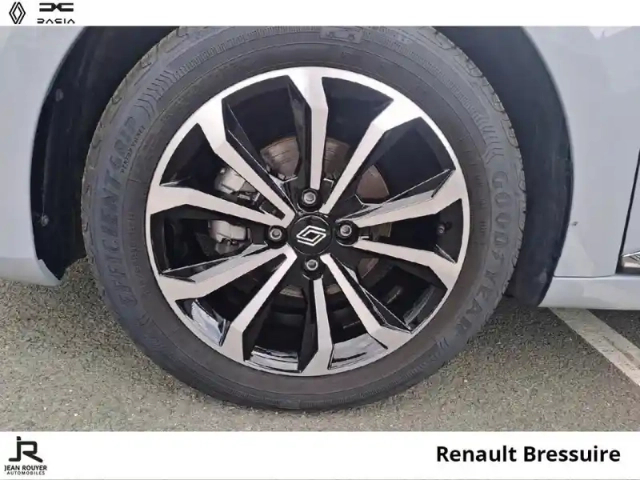 Renault Clio 1.0 tce 90ch techno - 25 — photo 8