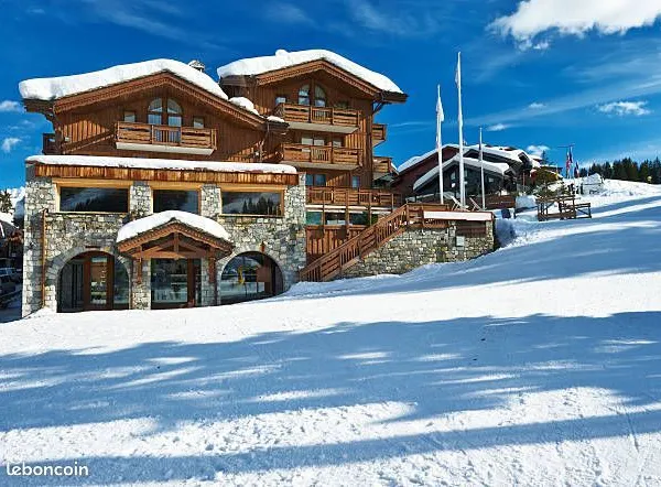 Fonds de commerce hôtel, restaurant 1 700 m²