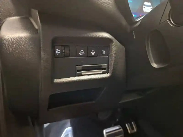 Citroën C5 Aircross hybride rechargeable 225 e-eat8 — photo 39