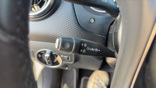 Mercedes Classe A 220 184 4Matic 7G-DCT - Whiteart Edition – 2016 – 93775 km – Essence – Boîte Automatique — photo 7