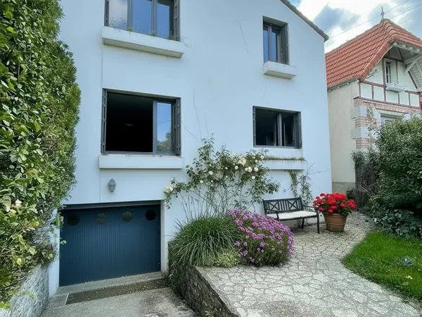 Maison 7 pièces 140 m²