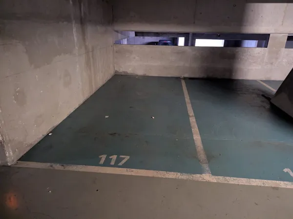 Loue parking
