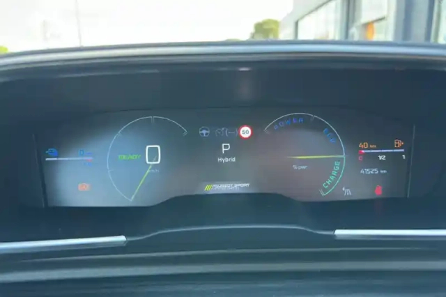 Peugeot 508 hybrid4 360 e-eat8 peugeot sport engineered — photo 15