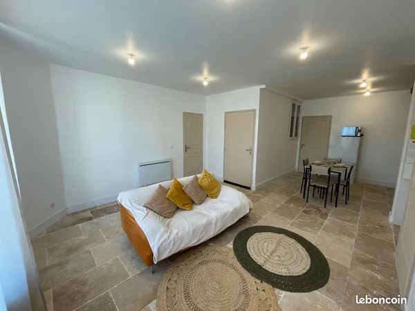Appartement - 2 pièces - 48m2 - RDC