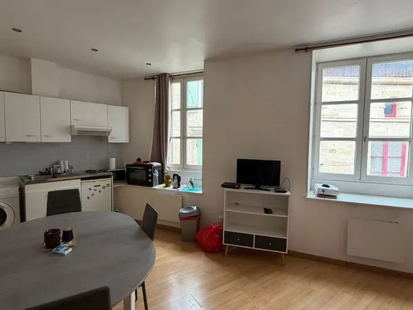 Studio 1 pièce 26 m²