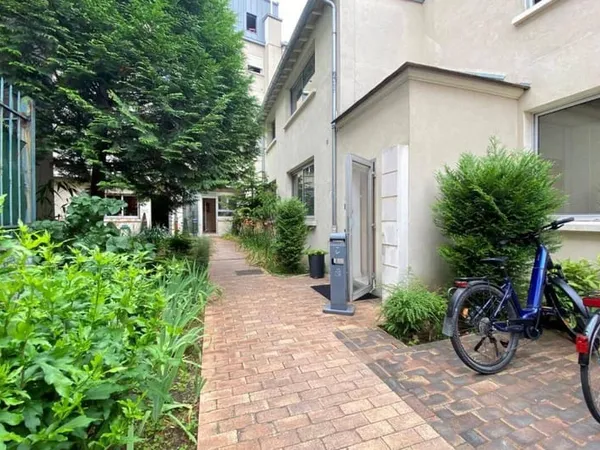 Bureaux 269 m²