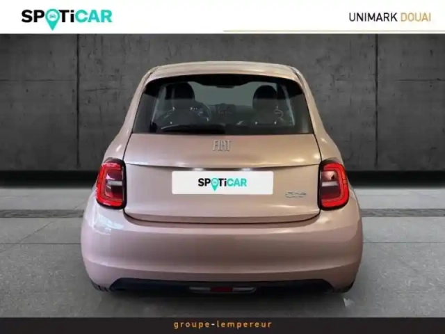 Fiat 500 e 95ch action plus — photo 6