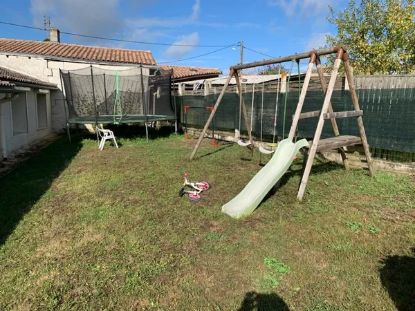 Loue maison meublée - 4 chambres, 200m², Cavignac (33)