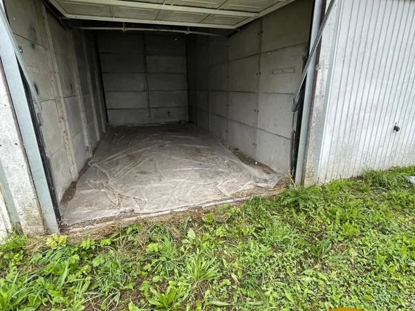Parking/box 17 m² Bapaume