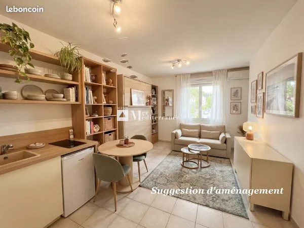 Studio 1 pièce 23 m²