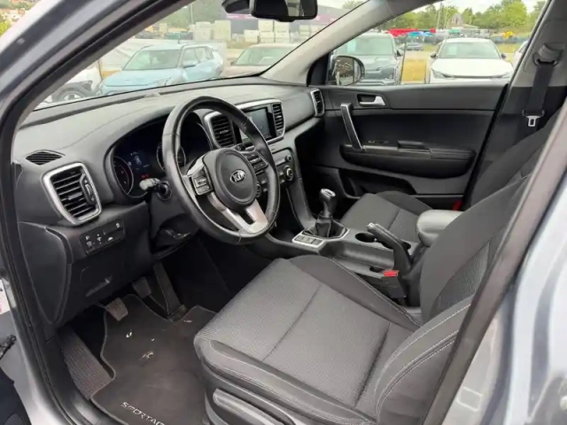 Kia Sportage 1.6 crdi 115ch isg active 4x2 — photo 9