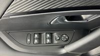 Peugeot 2008 1.2 PureTech 130ch S&S GT EAT8 — photo 9