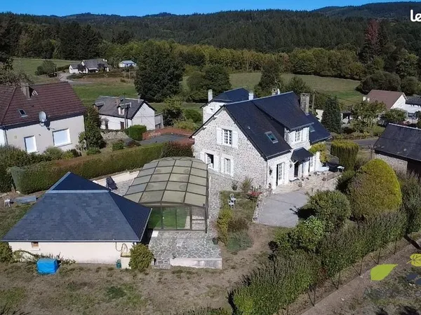 Maison 5 pièces 136 m²