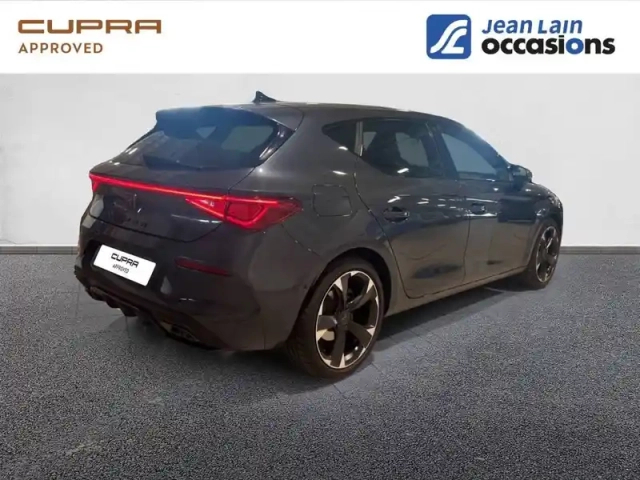 Cupra Leon 1.5 etsi 150 ch dsg7 — photo 2